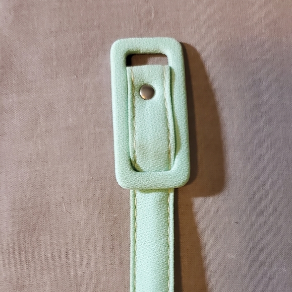 70s Lady Windsor Belt Dress - Picture 12 of 15